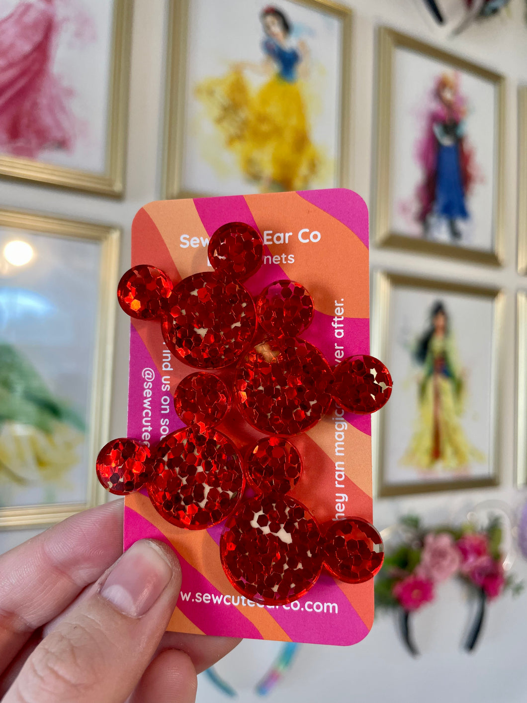 Bib Magnets Red Chunky Glitter MH $14