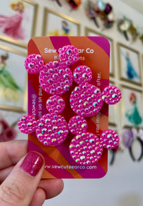 Bib Magnets Crystal Hot Pink MH $44