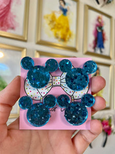 Bib Magnets Alice Blue a glitter MH $14
